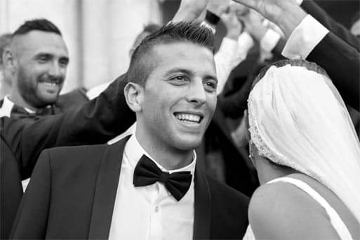 Le sourire aux lèvres