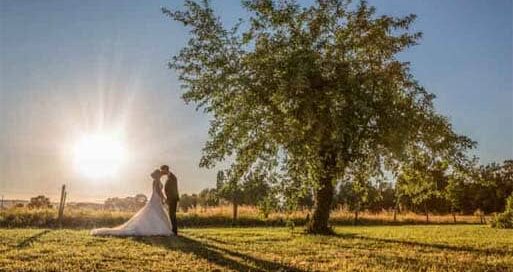 Le photographe fait la séance de couple à Lyon