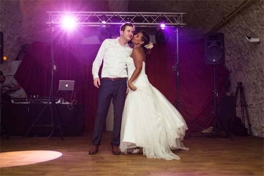 La danse des mariés