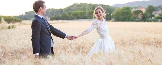 Ils se tiennent par la main